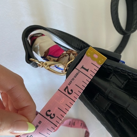 House of Hello HK Black Croc Big Eyes Kelly Style Tote Crossbody Bag Purse - Picture 14 of 16